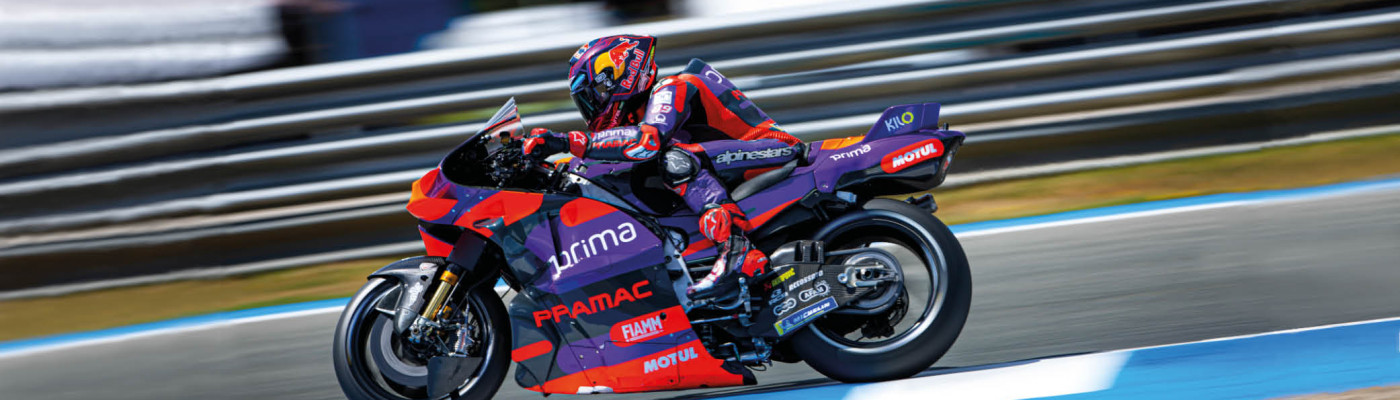 Le Mans trionfo per Accossato con un Super Martin!